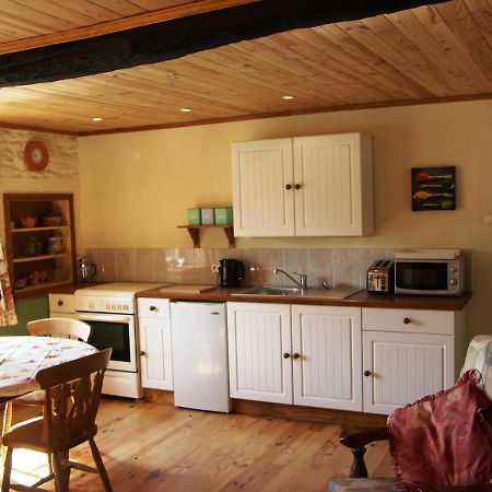 Chalet De Rose Moutier-Malcard Bagian luar foto