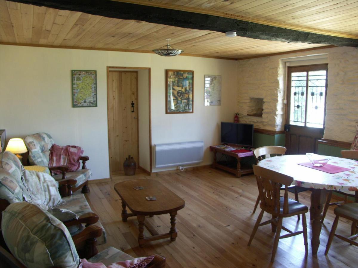 Chalet De Rose Moutier-Malcard Bagian luar foto
